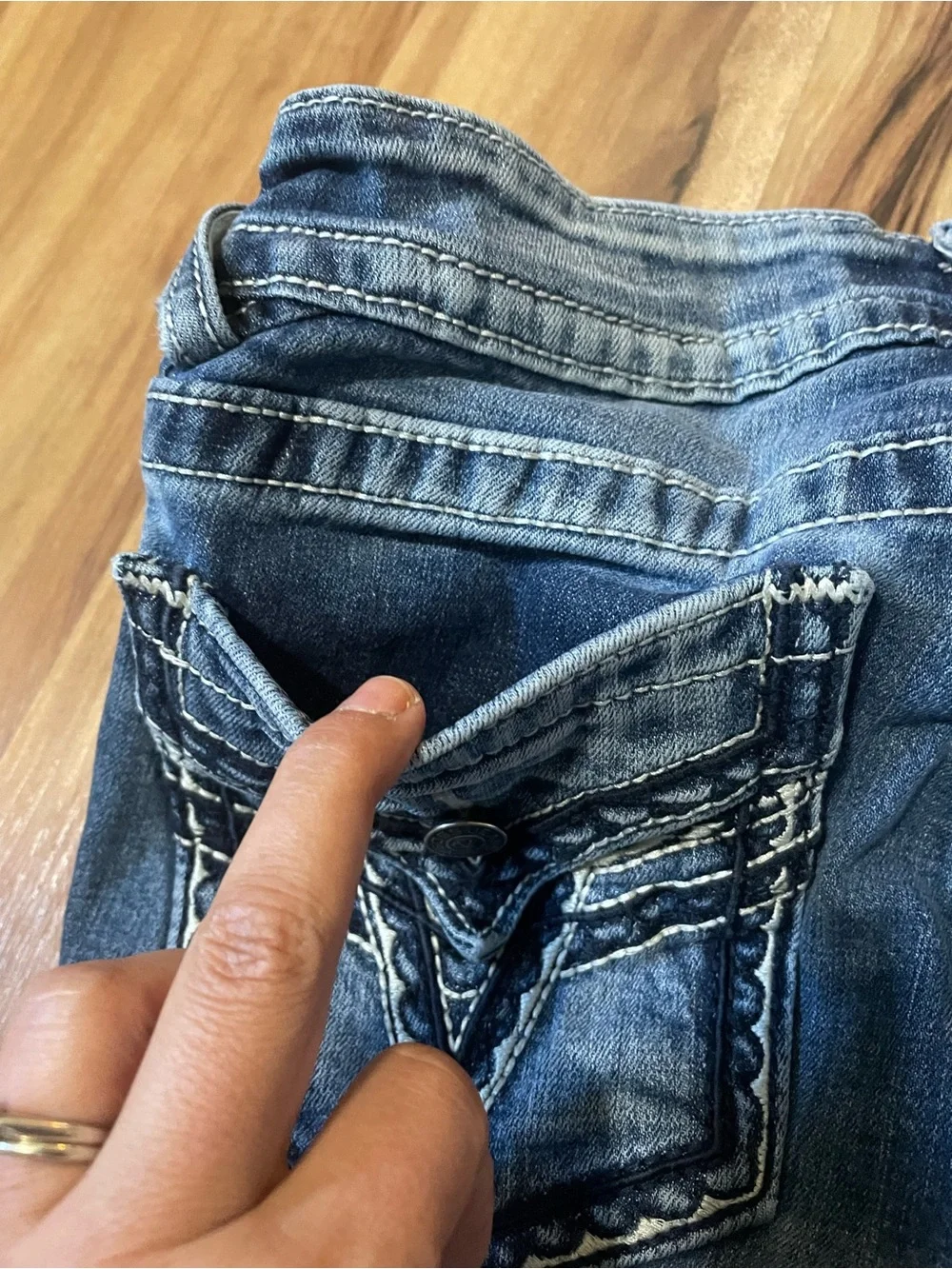 Vigoss Dallas Bootcut Denim Embroidered Flap Pocket Jeans Sz 28